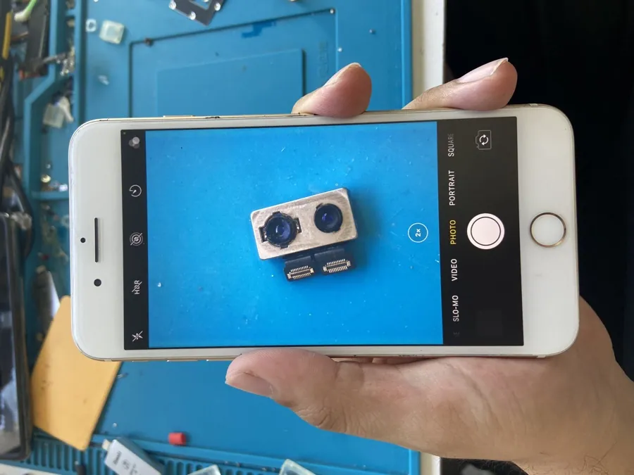 Cambio de cámara trasera de un iPhone
